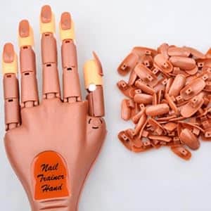 יד אימון לציפורניים עם 100 טיפסים וחיבור לשולחן – פתרון מושלם לתרגול בניית ציפורניים – תמונה 4