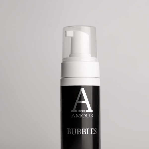 סבון מקציף Bubbles מבית Amour – לניקוי מקצועי של ידיים ורגליים (150 מ"ל)